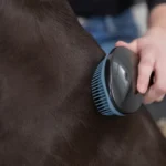Trixie мека четка за разресване на кучета и котки - Image 8